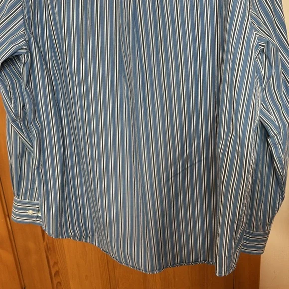 Men’s St. John’s Bay Cotton Button Up Size XL - Picture 10 of 11